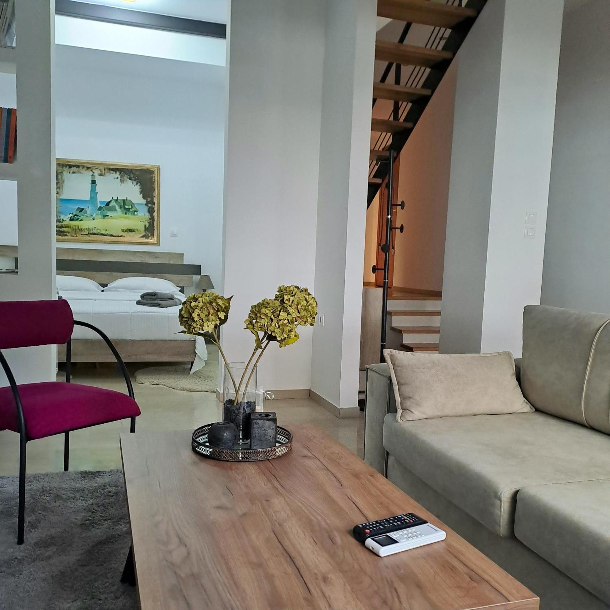 La Maisonette, Florina Center 外观 照片